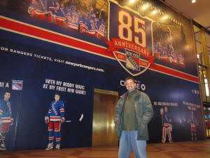 New York Rangers - Frozen Pond Pilgrimage